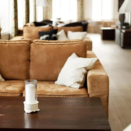 Eidsbugarden Hotell 3*